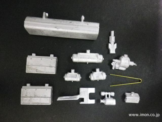 ７３６　客車床下器具セット　軽量用