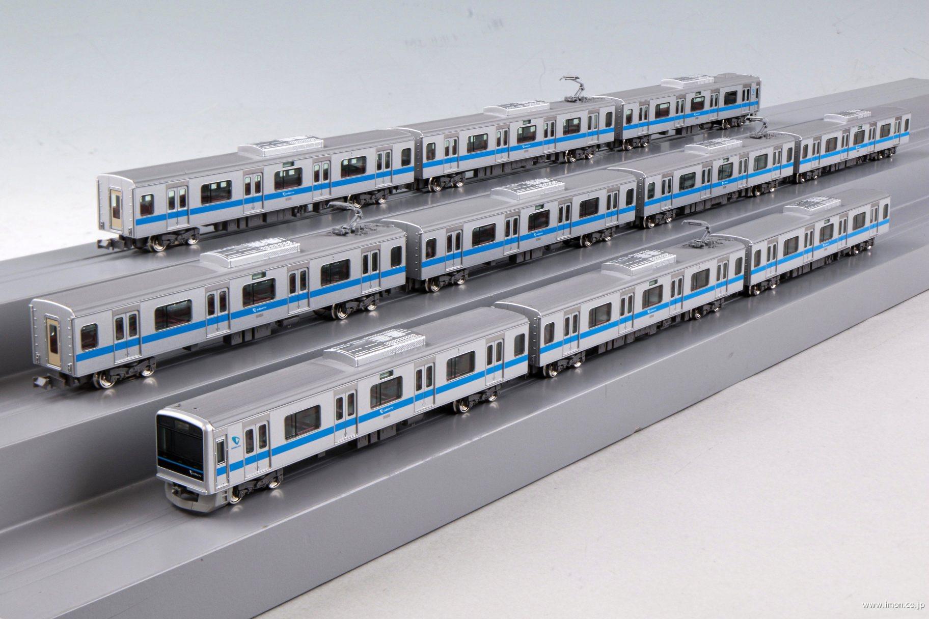 小田急３０００形（３０８０番台・インペリアルブルー帯）１０両