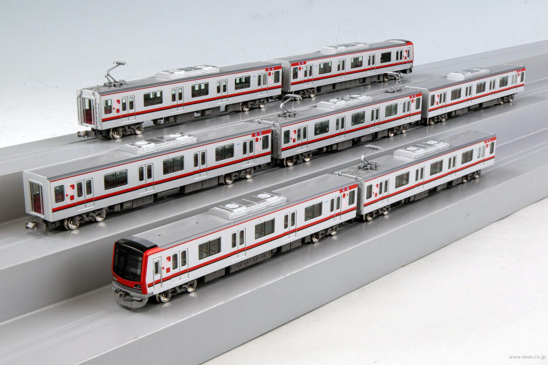 東武７００００型　７両
