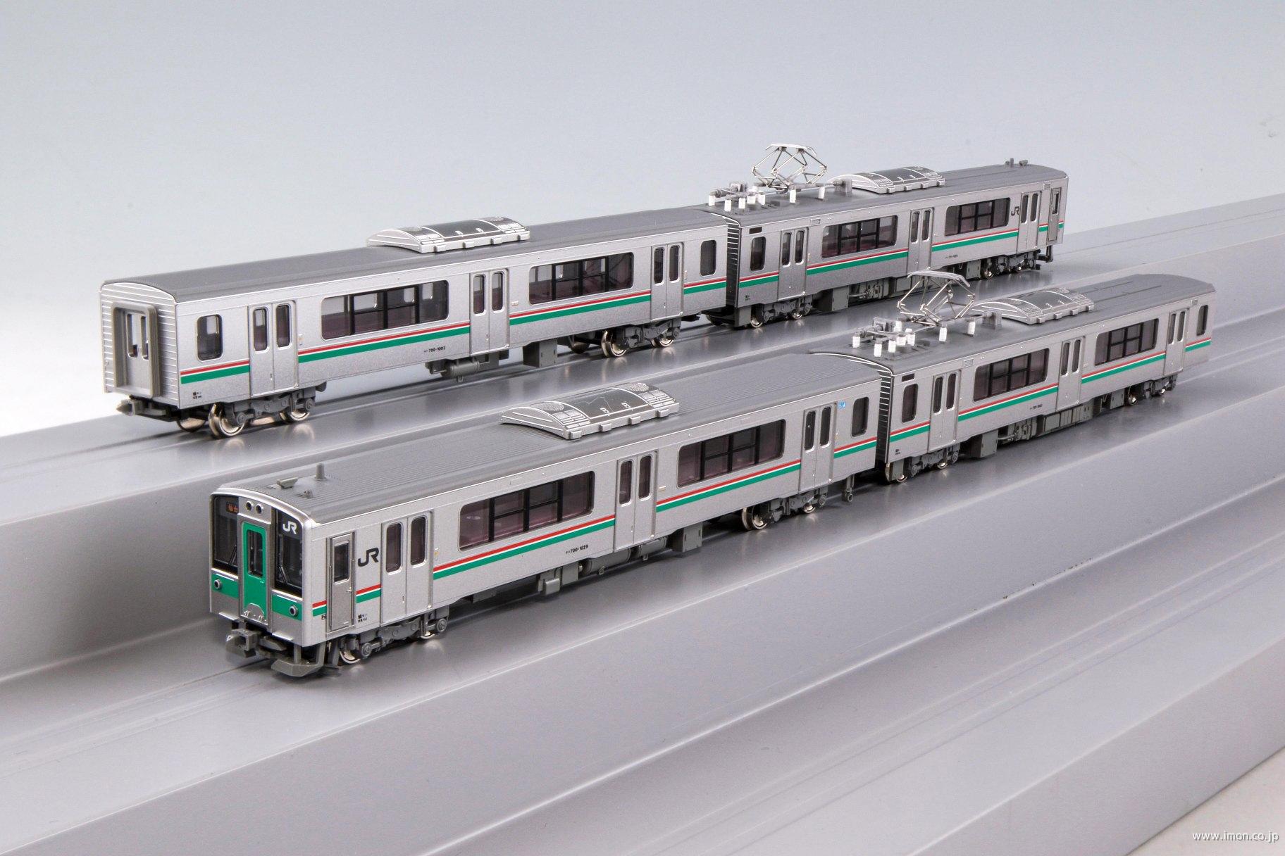 ７０１系１０００番台　仙台色４両