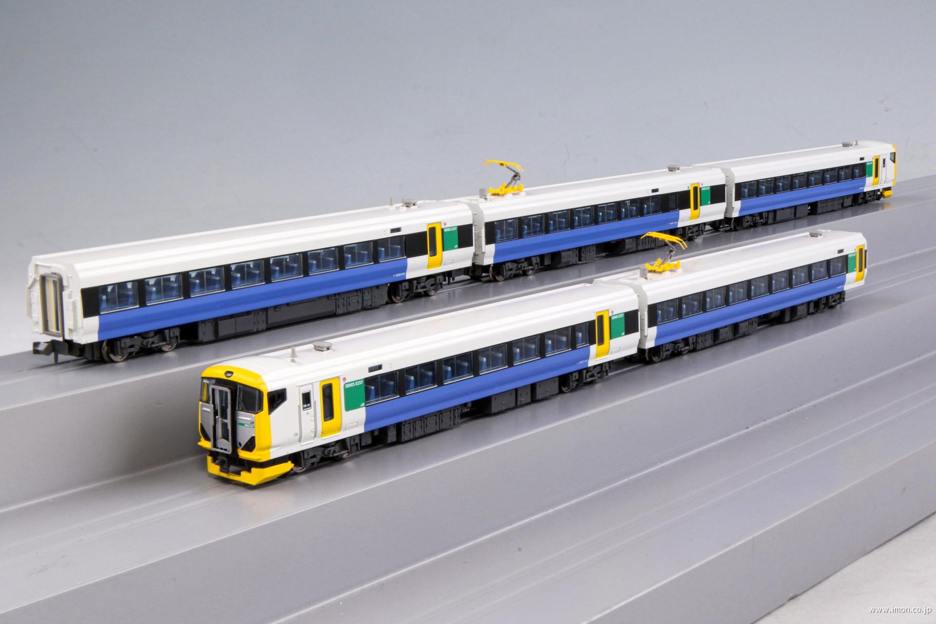 Ｅ２５７系５００番代　波動用・緑　ＮＢ－１２編成　５両