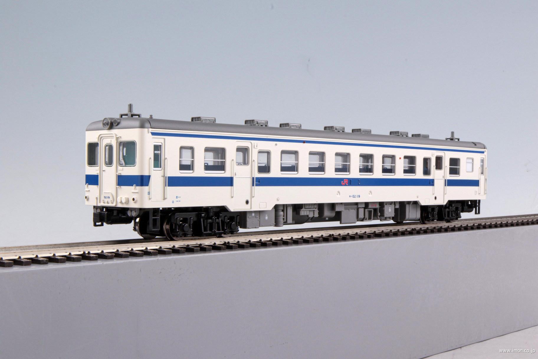 キハ５２形１００番　九州色（非冷房車）