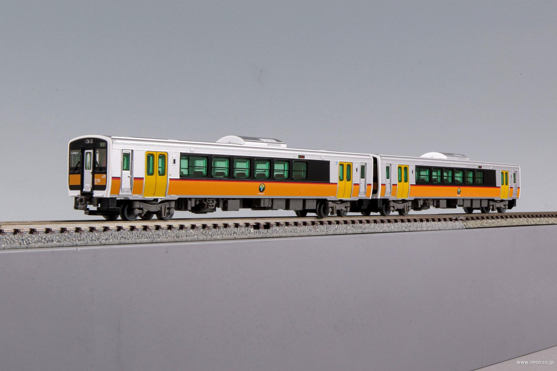 キハＥ１２０（磐越西線）２両