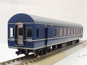 カツミ キロ80 赤ラベル最終品（ゴールドラベル同等品） 室内座席あり